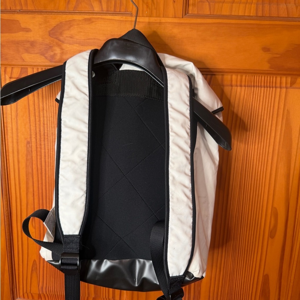 66 North Iceland Cream faux leather Backpack w zippered front pocket. - Picture 5 of 13